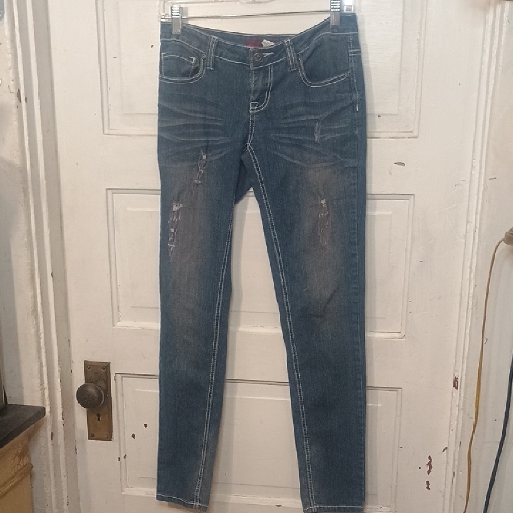 BONGO Women's Distressed Blue Skinny Jeans